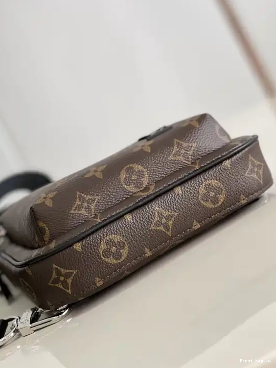 First bag ru NM Slingbag VUITTON LOUIS Avenue 0622